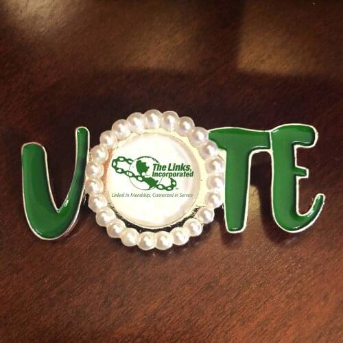 NEW Link Vote Pearl Brooch lappel pin