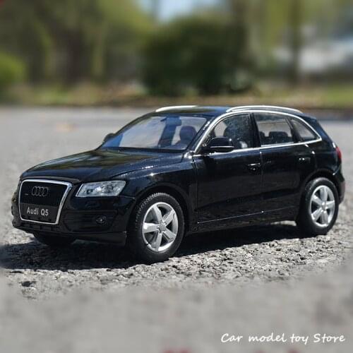 WELLY 1:24 Audi Q5 SUV sports car simulation alloy car model crafts decoration collection toy tools gift