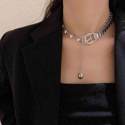 Trendy Chain Stitching Inlaid Rhinestone Box Chain Necklace Geometric Crystal Choker Button Long Pendant Necklaces Alloy Jewelry