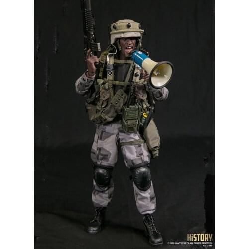 DAMTOYS 78080 1/6 Scale Operation Urban Warrior ‘99 - “Gunnery sergeant Crews” collectible Action Figure