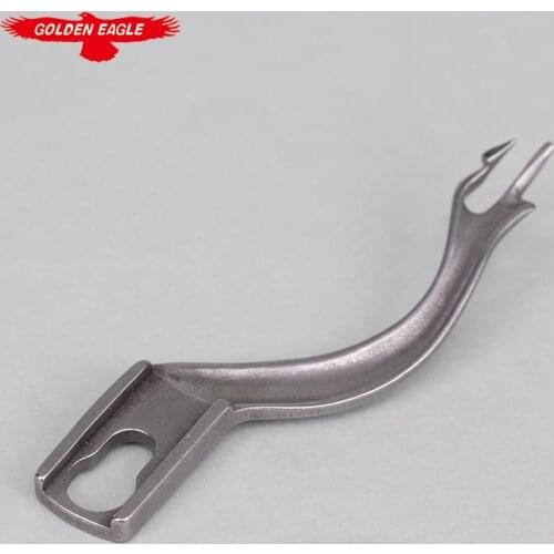 220111 Looper Suitable For Edge Sewing Machine Curved Needle Bending Of Needle Industrial Sewing Machine Spares Parts