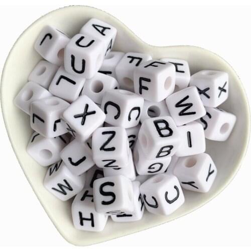 Free Shipping 550PCS/lot Mixed A-Z 10*10MM White with Black Printing Plastic Acrylic Square Cube Alphabet Letter Beads