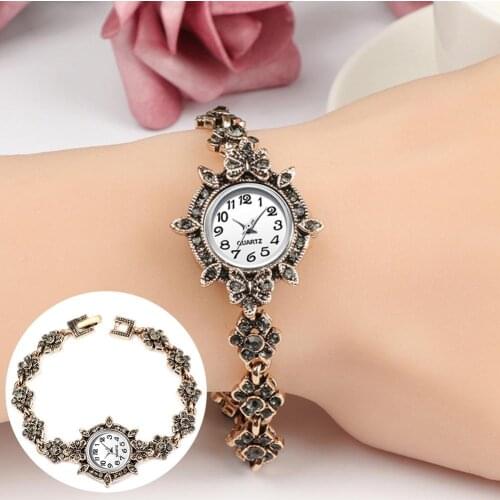 Vintage Women Rhinestone Flower Charm Round Dial Analog Quartz Bracelet Watch Dial Analog Quartz Bracelet Watch Dial Analog Quar