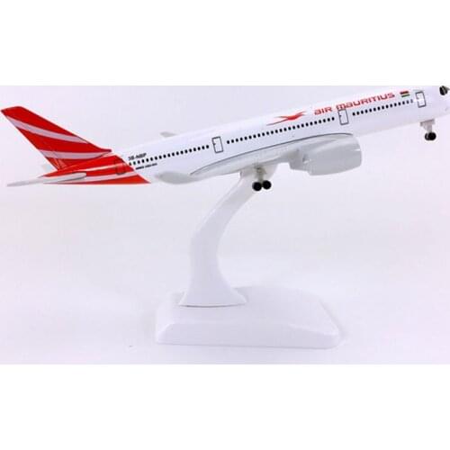 20CM Airbus Boeing B747 B777 A380 A350 Airlines Airplanes Plane Aircraft Alloy Model Toy With Landing Gear Toys For Collections