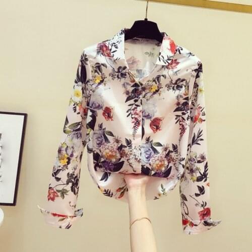 Vintage Printed Chiffon Women Shirts Summer New 2021 Turn-Down Collar Long-Sleeved Elegant Office Lady Outwear Tops