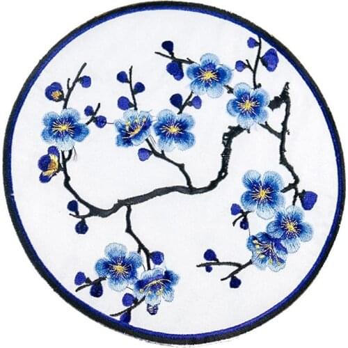 2 Colors Beautiful Plum Blossom Flower Patches Embroidery Applique Iron on Transfers for Clothing Stickers Sewing Accessories