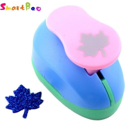 Maple Leaf Paper Punches for Scrapbooking perfect for Scrapbook Cards and Tags Dziurkacz Ozdobny; Pattern Width about: 25mm/1"