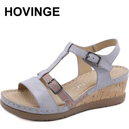 HOVINGESummer Slope Heel Women Sandals New Lightweight Soft Leather Thick Bottom Middle-aged Comfortable Outdoor Beach Vacation