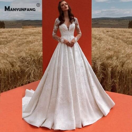 Custom Made V-Neck Embroidery Appliques Tulle Chapel Train Wedding Dress High-End Full Sleeve Backless Bridal Ball Gown 2021