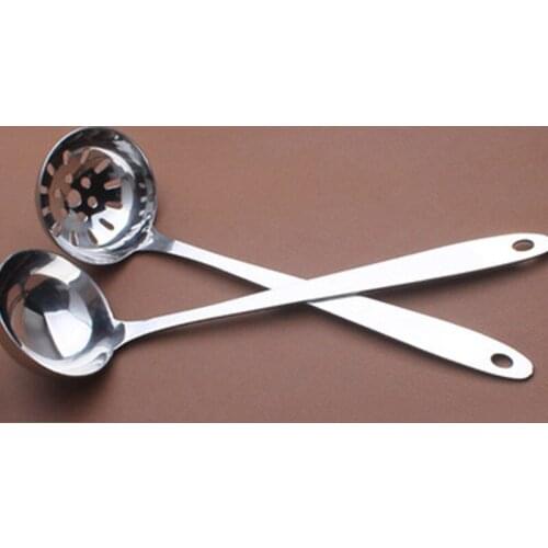 Large soup ladle manufacturers direct stainless steel hotpot ladle colander thickened 8 cent soup shell kitchen cooking porridge