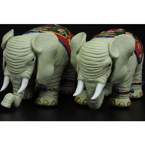 Folk Art Porcelain Ceramic Chinese Animal Figurine Collection Vivid Elephants and Elegant Handcraft for Home Decoration