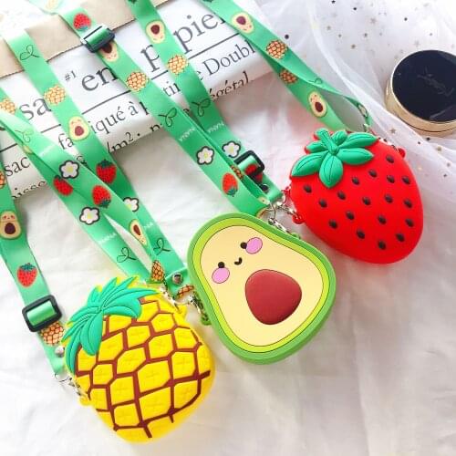 2021 Summer New Silicone Coin Purse Cute Fashion Trend Avocado Pineapple Cartoon Shoulder Crossbody Bag Girls Birthday Gifts