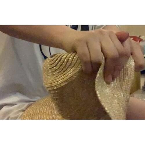 Straw grass Video description of recovery hat after flattening ,and only do wholesale, not retail! Custom hat special links