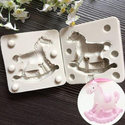 New Creative 3D Trojan Silicone Mould Cake Decorating Tools Fondant Chocolate Biscuit Baking Tools Handmade Soap Candle Mould