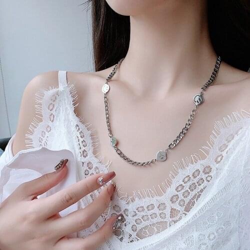 TIMEONLY Fashion Metallic Smile Face Pendant Necklace for Women Double Layered Alloy Chunky Chain Letter Print Chokers Necklaces