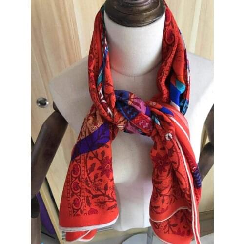2019 new arrival winter orange horse design 70% cashmere 30% silk big scarf 135*135 cm warm fashion wrap shawl for women lady