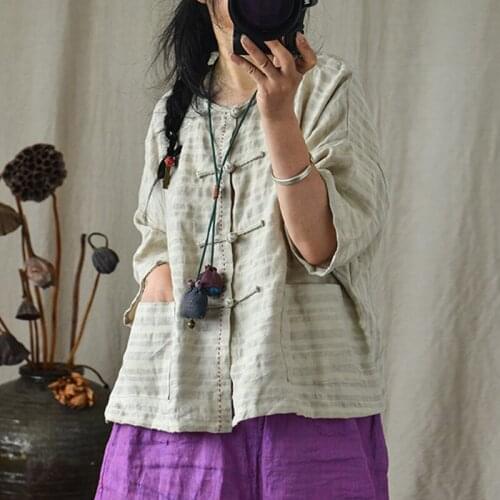 QPFJQD Ladies Chinese Style Button Tops O-Neck Short Sleeve 2021 Summer Autumn Women Blouses Retro Pockets Linen Shirts