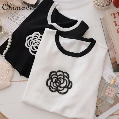 Retro Women Short Sleeve Round Collar Camellia Pattern Beaded Thin Knitwear Lady Contrast Color T-shirt Simple Casual Top