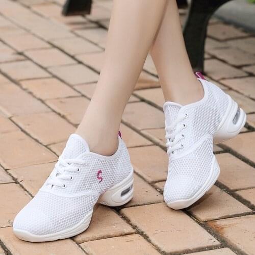 Dancing Shoes Women Breathable Cushioning Jazz Sneakers Lightweight Sport Feature Modern Dance Shoes Girls Practice Sneakers