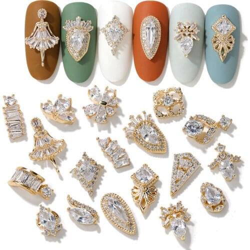 2 Pieces 3D Metal Zircon Nail Art Jewelry Luxury Pearl Pendant Decoration Top Crystal Manicure Diamond Amulet