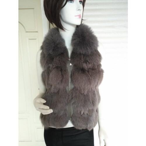 Special Offer Genuine Fox Fur Vest Womens Short coat Real Fur Vest Discounted Winter Outerwear Natural Free Shipping