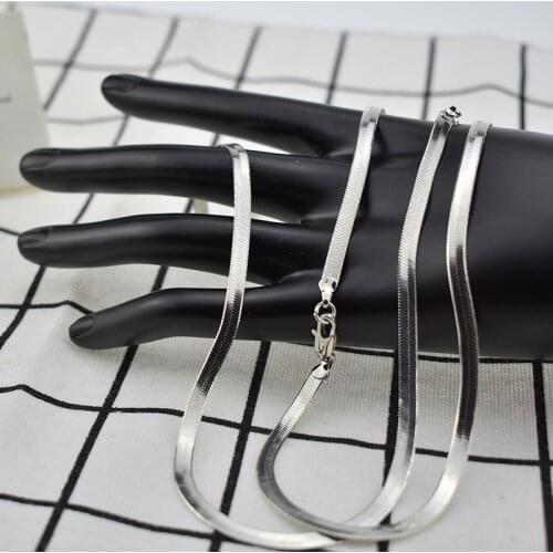 Unisex Snake Chain Female Male Flat Snake Bone Chain Short Fashion Simple Temperament Necklace Neck Chain