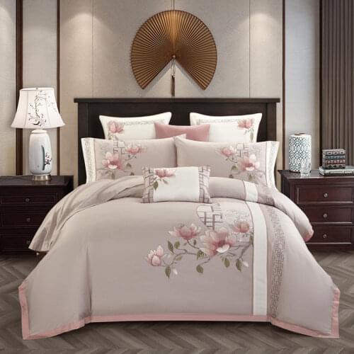 Luxury and Vintage Embroidery Bedding set Queen King size 100%Egyptian Cotton Bed set Bed sheet set Pillowcase 4/7Pieces