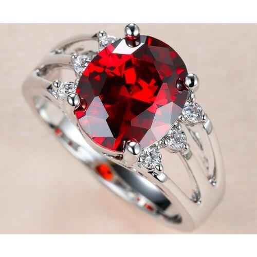 Vintage Female Red Crystal Stone Ring Charm Silver Color Big Wedding Rings For Women Dainty Bride Oval Zircon Engagement Ring