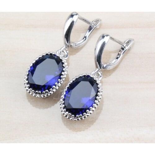 Manny&Della Dangle Earrings