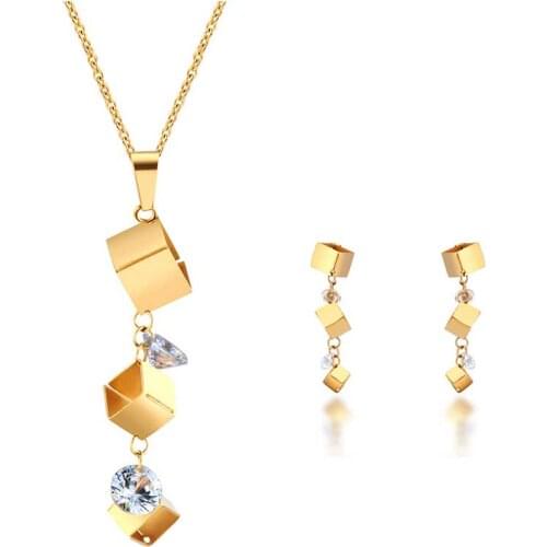 OUFEI Stainless Steel Jewelry Set Gifts For Women Crystal Necklace and Earring Set African Jewelry Set Jewellery Acessories