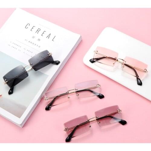 Traveling Style Fashion Rimless Mountaineering Sunglasses Trendy Small Rectangle Sun Glasses UV400 Shades for Men Women Eyewear