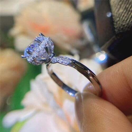 LRTYUWE Rings With Diamonds