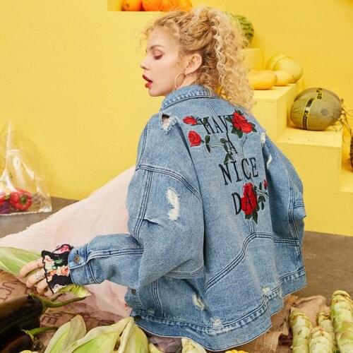FNOCE 2021 new womens ripped jeans jackets fashion trends personality Flower letter embroidery long sleeve slim denim coats