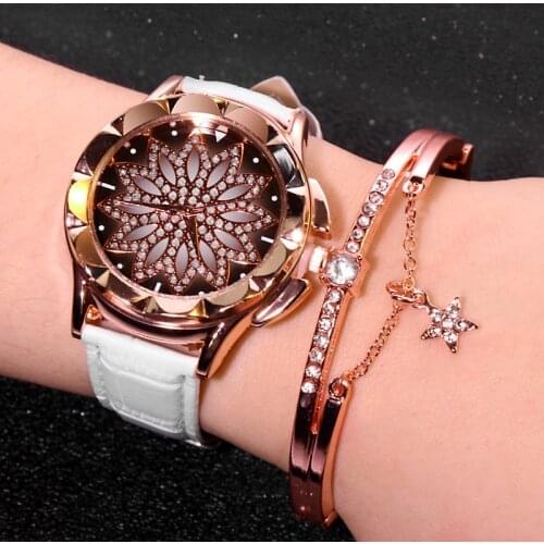 Women Watch set 2 pcs Flower Rhinestone Leather Straps Casual ladies Wristwatches Quartz Watches Female Gifts Relogio Feminino