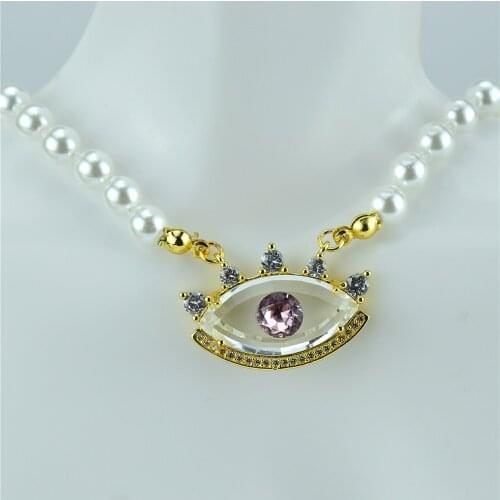 European and American exaggerated acrylic diamond eye necklace female retro personality trend pearl necklace