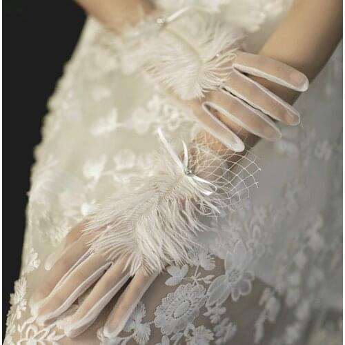 Women Wedding Bridal Short Gloves Full Finger See Through Feather Wrist Length Costume Prom Party Gloves White Gloves