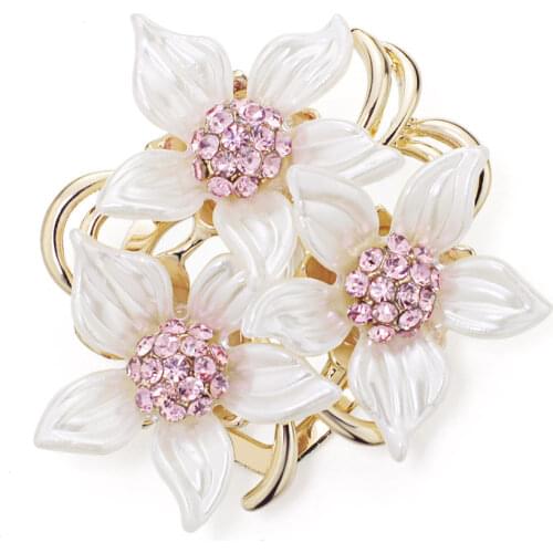 Elegant Camellia Flower Brooch Pins Modern Pink Rhinestone Amazing Leaves Brooches Bridal Jewelry For Women Girl DZ071