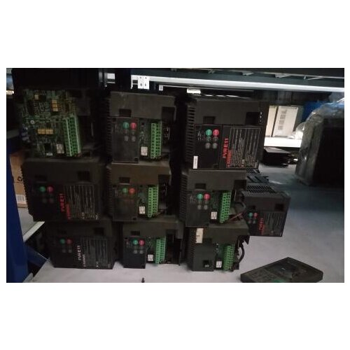 Inverter FRENIC-Multi 0.4KW 220V FRN0.4E1S-2A , Used one , 90% appearance new , 3 months warranty , fastly shipping