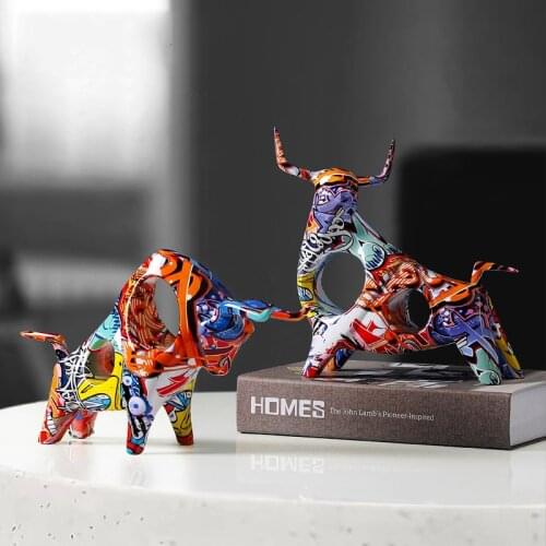 Nordic Creative Art Graffiti Cow Decoration Living Room Desktop Office Wine Cabinet Home Soft Decoration Gift Dropshiper