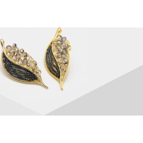 M27-Amorita boutique New fashion Bead leaf earrings