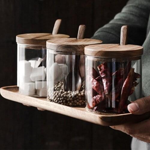 Seasoning box set Transparent glass seasoning jar three-piece creative kitchen wooden salt shaker sugar bowl with spoon base