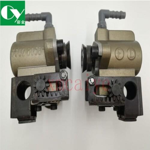 2 pair high quality delivery Forwarding Sucker for SM012 printing machine 66.028.046F 66.028.056F