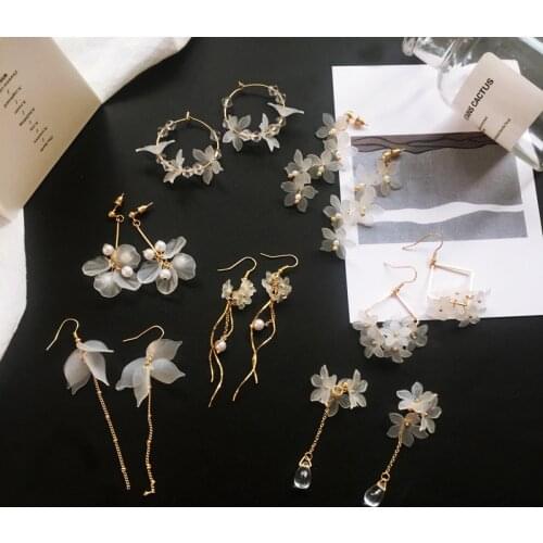 2020 New Flower Handmade Popular Earrings Women Fashion Fresh Long Hanging Earrings Crystal Female Wedding Earings Party Jewelry