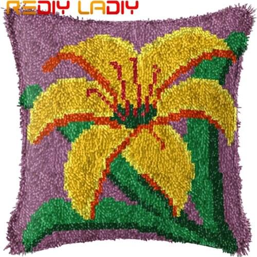 Latch Hook Cushion Lily Flowers Pre-Printed Canvas Cushion Cover Acrylic Yarn Crocheted Pillow Case Hobby & Crafts Home Decor