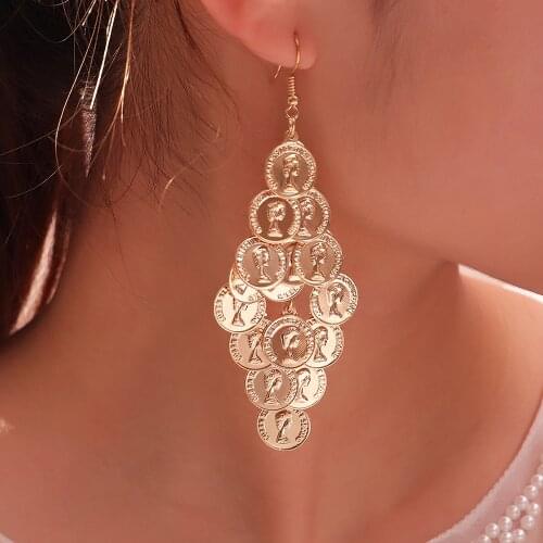 Fashion Metal Geometric Earrings Womens Vintage Alloy Tassel Long Baroque Style Relief Portrait Earrings Jewelry for Girls