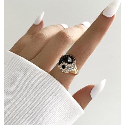 Fashion Vintage Gold Crystal Yin Yang Rings for Women Men Trendy Tai Chi Finger Rings Simple Jewelry Gifts