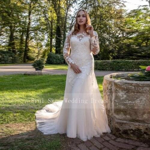 Elegant Sheath Champagne Wedding Dress Long Sleeve with Appliques Tulle Gowns 2019 Bridal Dresses Custom Made