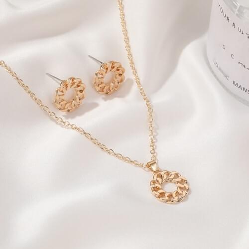 Punk Gold Color Circle Necklace Earrings Ring Set Metal Round Pendant Stud Earrings Women Lady Party Jewelry Sets Twist Design
