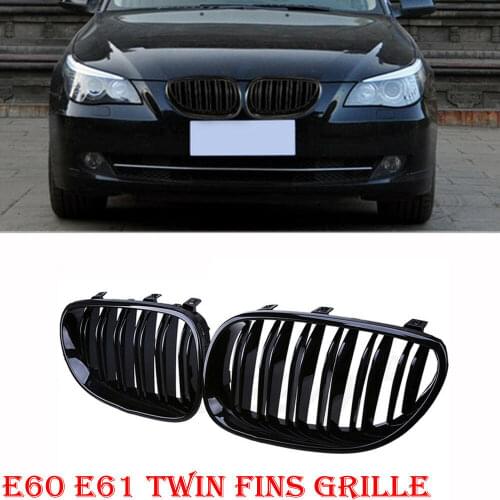 For E60 E61 2004—2009 Front Bumper Grille Mesh Grill 2PCS Glossy Black