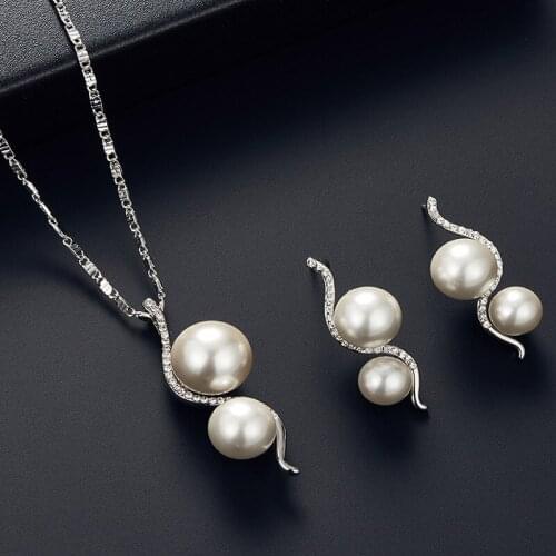 Fashion Rhinestone Inlaid Round Pearl Stitching Pendent Earrings Necklace Set Korean Neck Ear Jewelry Sets for Women Girl Gift